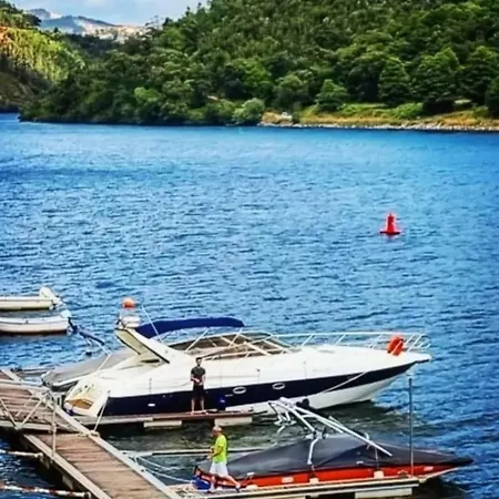 Hotel na wodzie Private Boat Douro Valley *